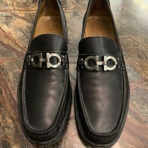 Ferragamo Grifone Loafer (Black)
